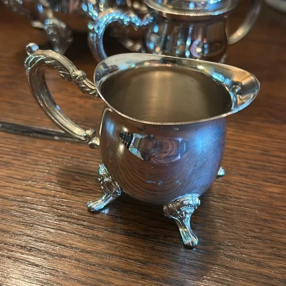 Elegant Godinger Petite Silver-plated Tea Set - Picture 8 of 8